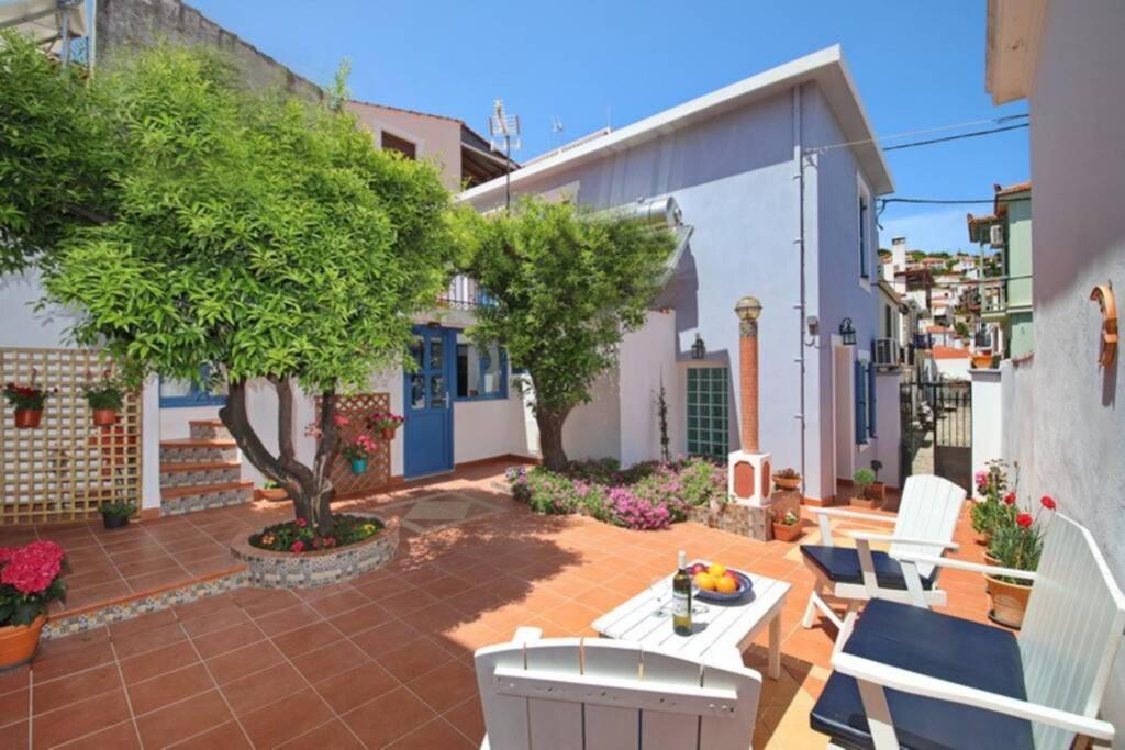 Philoxenia Guest House Skopelos Town Exterior photo