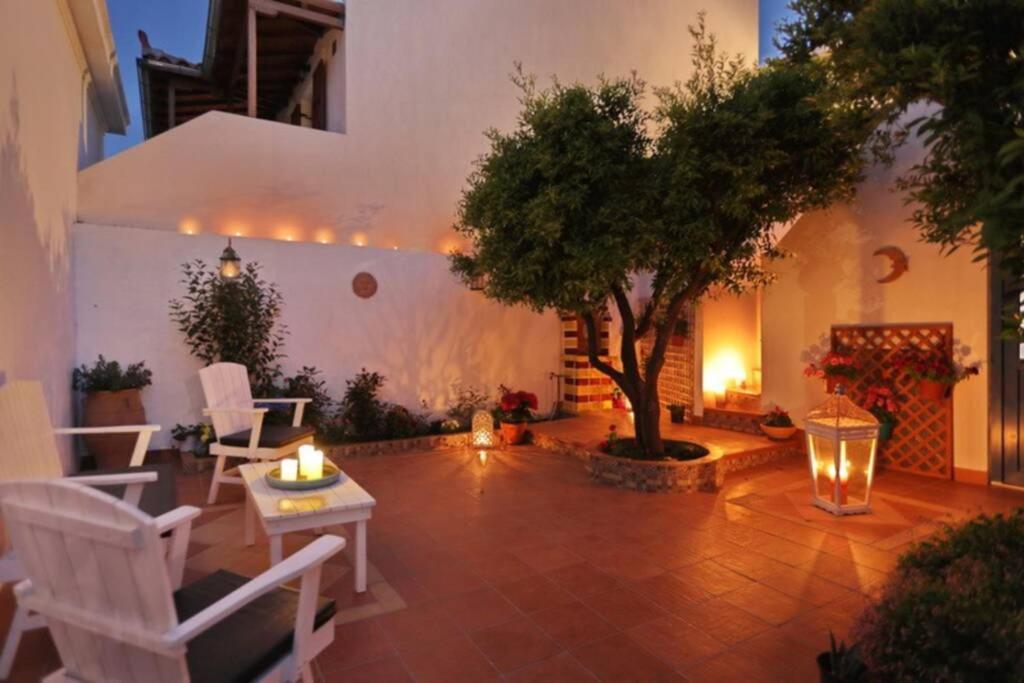 Philoxenia Guest House Skopelos Town Exterior photo